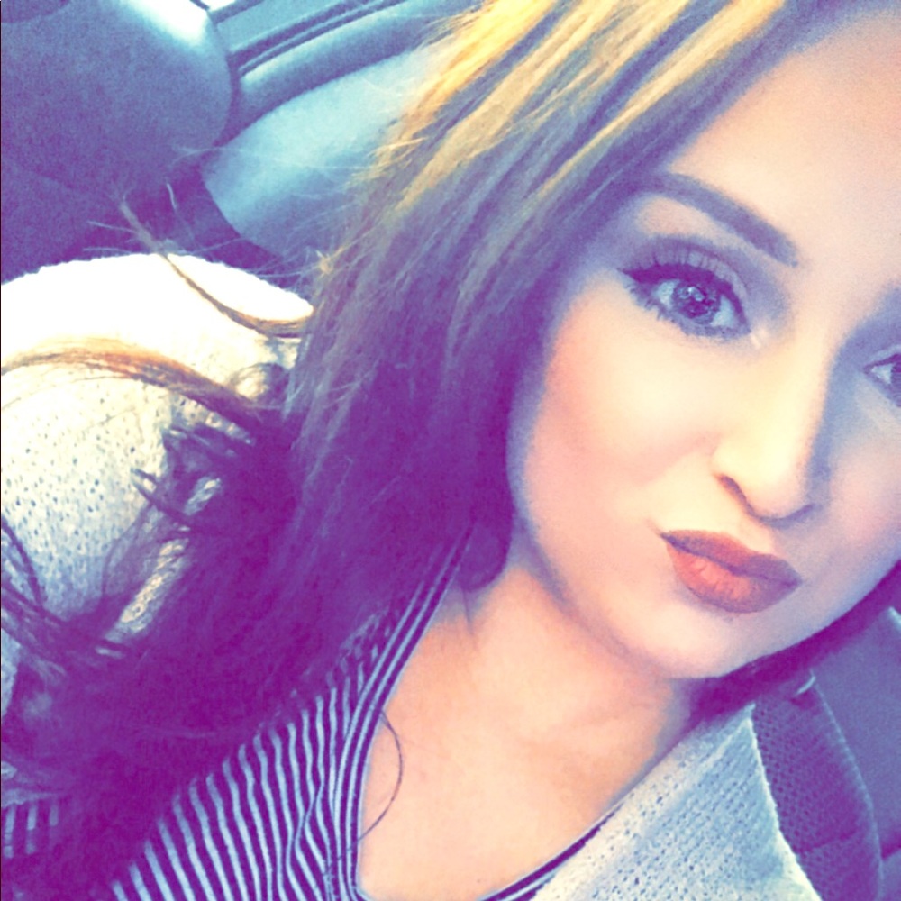 Meet your Posher, Ashtyn